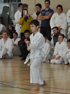 Karateka bei der Prüfung